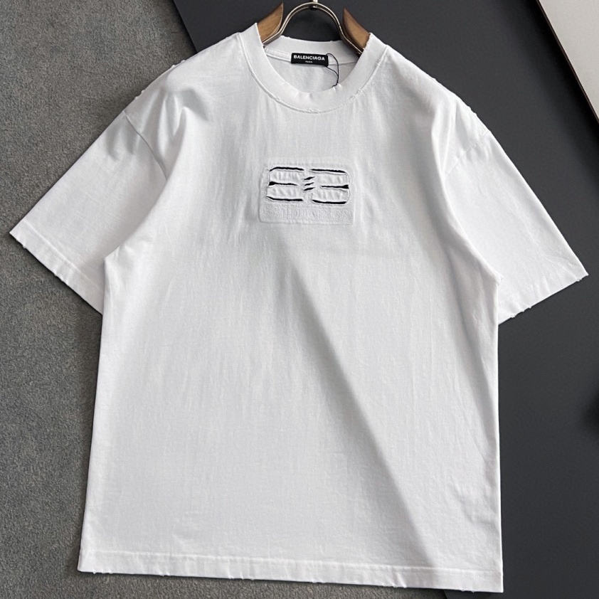 [홍콩명품.BALENCIAGA] 발렌시아가 2026 남성용 반팔 BL1381 PD 홍콩명품의류,구매대행,온라인명품