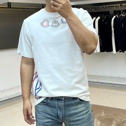 [홍콩명품.MONCLER] 몽클레어 2026 남성용 반팔티 MQ1685 PD 홍콩명품의류,구매대행,온라인명품