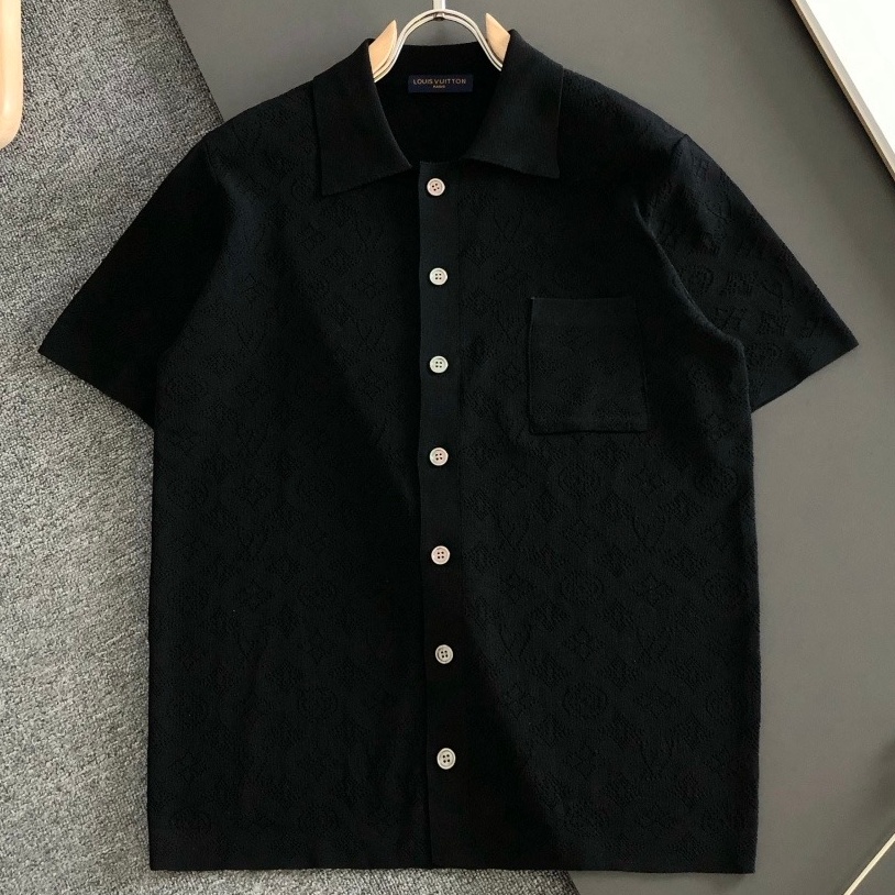 [홍콩명품.LOUIS VUITTON] 루이비통 2026 남성용 니트반팔 LV2718 PD 홍콩명품의류,구매대행,온라인명품