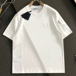 [홍콩명품.PRADA] 프라다 2026 남성용 반팔 PD1830 YB 홍콩명품의류,구매대행,온라인명품