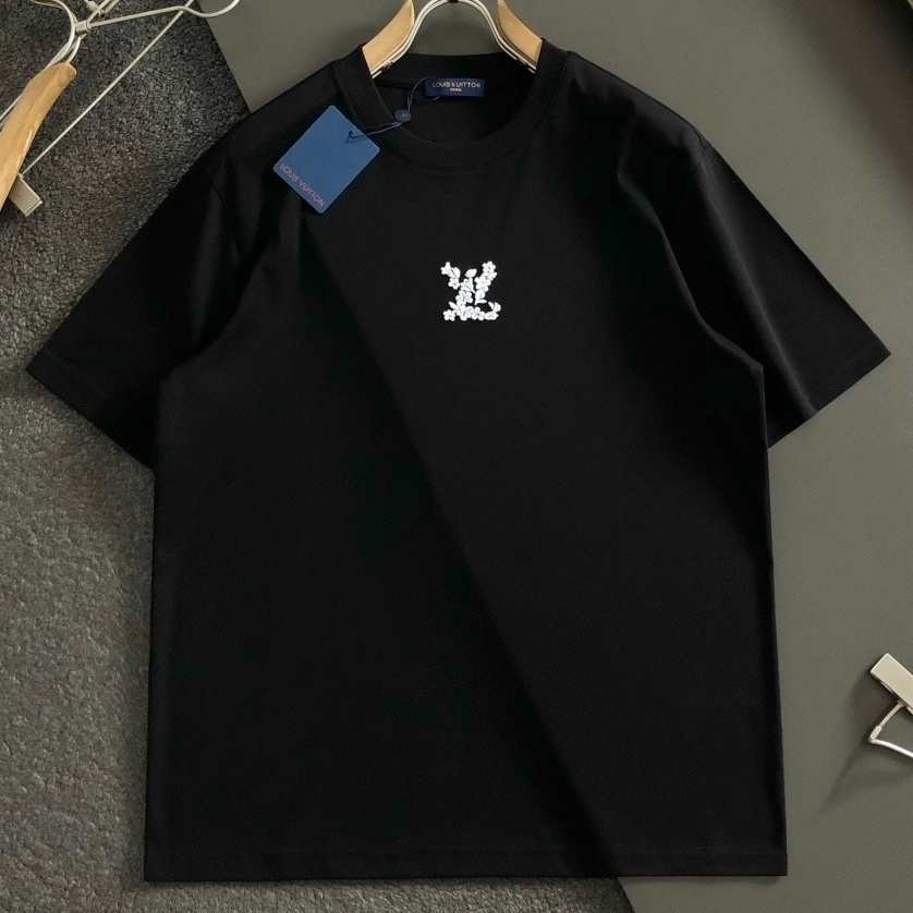 [홍콩명품.LOUIS VUITTON] 루이비통 2026 남성용 반팔 LV2740 PD 홍콩명품의류,구매대행,온라인명품