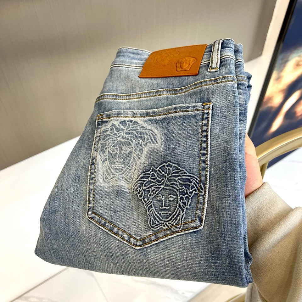 [홍콩명품 VERSACE] 베르사체 2026 남성용 청바지 VC270 PD 홍콩명품의류,구매대행,온라인명품