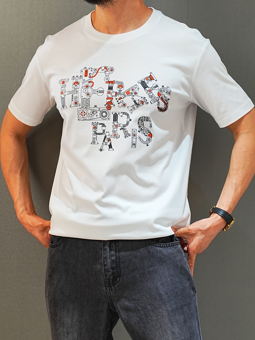 [홍콩명품.HERMES] 에르메스 2026 남성용 반팔 HM521 YB 홍콩명품의류,구매대행,온라인명품