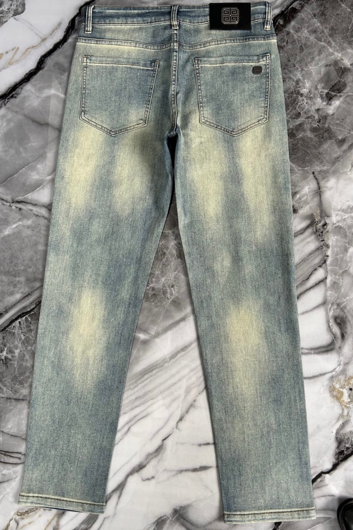 [홍콩명품.GIVENCHY] 지방시 2026 남성용 청바지 GV261 PD 홍콩명품의류,구매대행,온라인명품