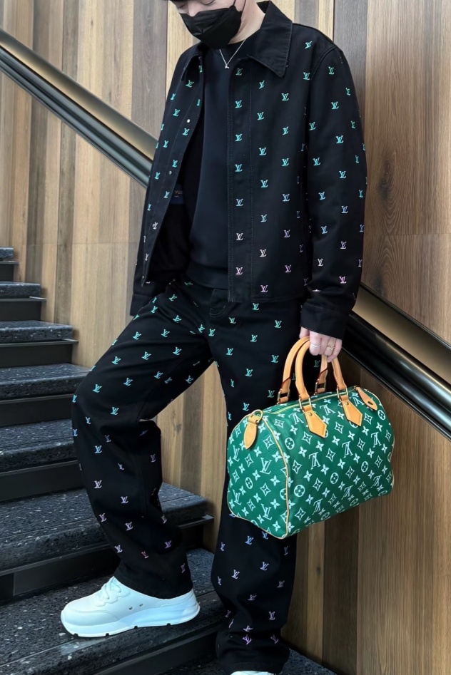 [홍콩명품.LOUIS VUITTON] 루이비통 2026 남성용 청자켓세트 LV2883 YB 홍콩명품의류,구매대행,온라인명품