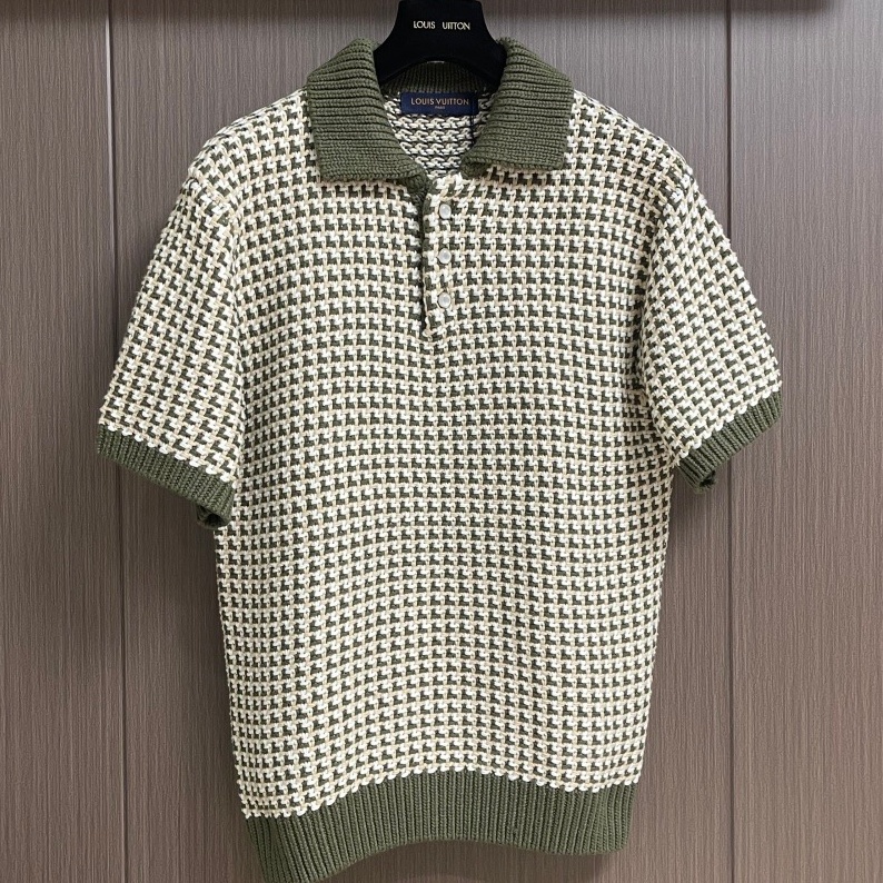 [홍콩명품.LOUIS VUITTON] 루이비통 2026 남성용 니트반팔 LV2911 PD 홍콩명품의류,구매대행,온라인명품