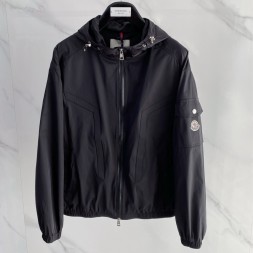 [홍콩명품.MONCLER] 몽클레어 2026 남성용 바람막이 후드자켓 MQ1830 PD 홍콩명품의류,구매대행,온라인명품